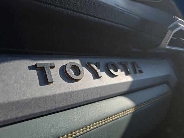 2025 Toyota Tacoma 4WD 4WD Trailhunter Hybrid Double Cab 5' Bed AT (Natl)