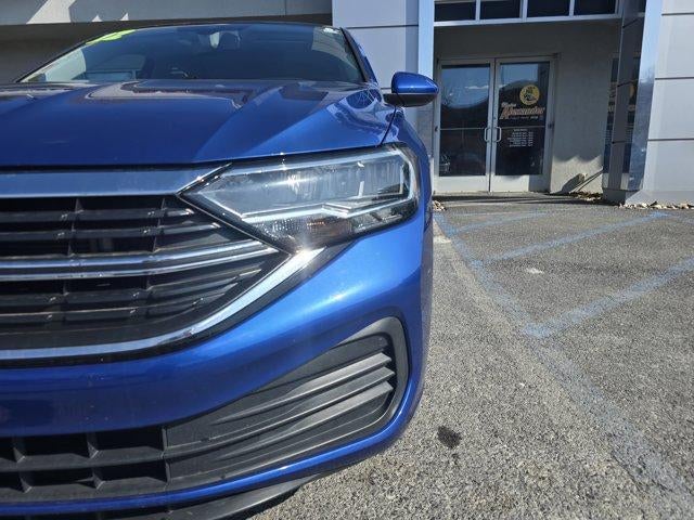 2022 Volkswagen Jetta SE Auto