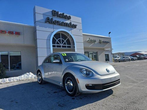 2012 Volkswagen Beetle 2dr Cpe Auto 2.5L PZEV