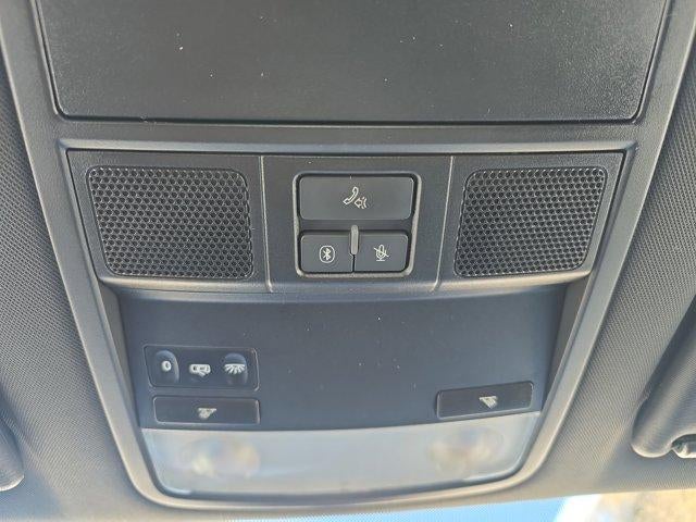 2012 Volkswagen Beetle 2dr Cpe Auto 2.5L PZEV