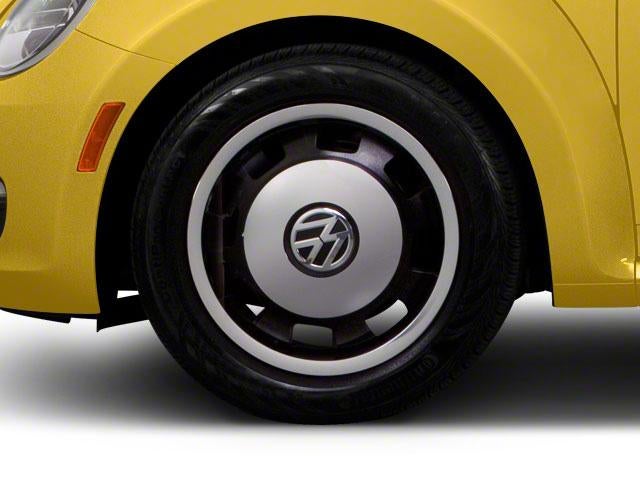 2012 Volkswagen Beetle 2dr Cpe Auto 2.5L PZEV