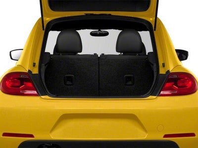2012 Volkswagen Beetle 2dr Cpe Auto 2.5L PZEV