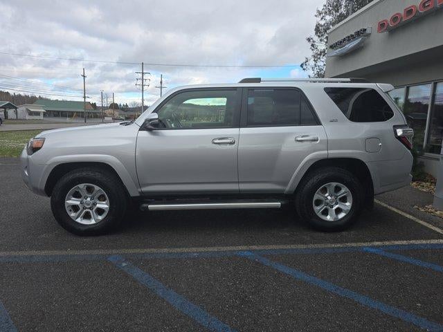 2022 Toyota 4Runner SR5 Premium 4WD (Natl)
