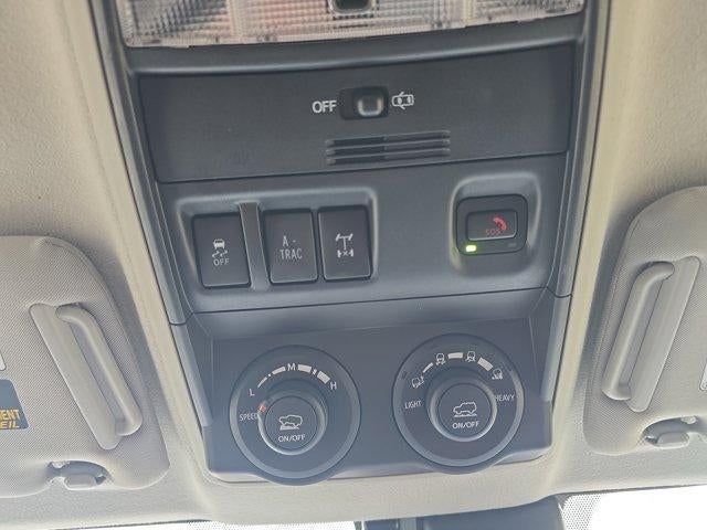 2024 Toyota 4Runner TRD Off Road 4WD (Natl)