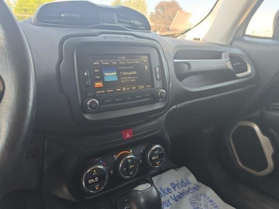 2017 Jeep Renegade Deserthawk 4x4 *Ltd Avail*