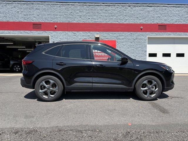 2025 Ford Escape ST-Line Select AWD