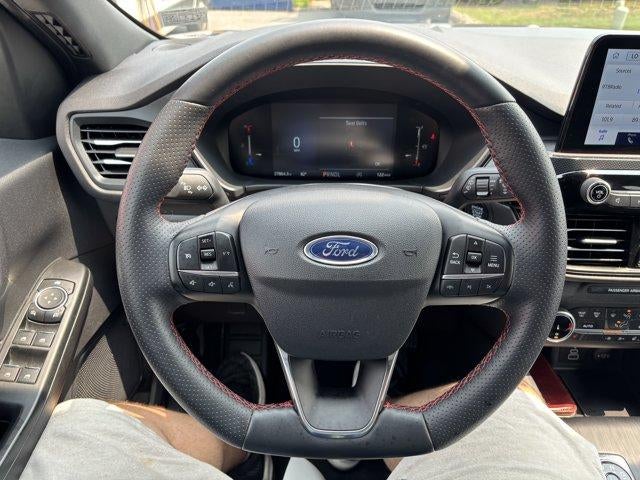 2025 Ford Escape ST-Line Select AWD