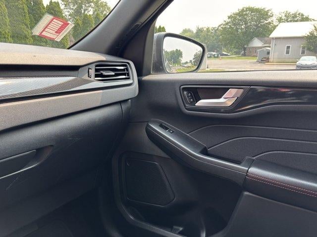 2025 Ford Escape ST-Line Select AWD