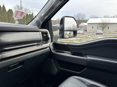 2024 Ford Super Duty F-350 SRW LARIAT 4WD Crew Cab 6.75' Box