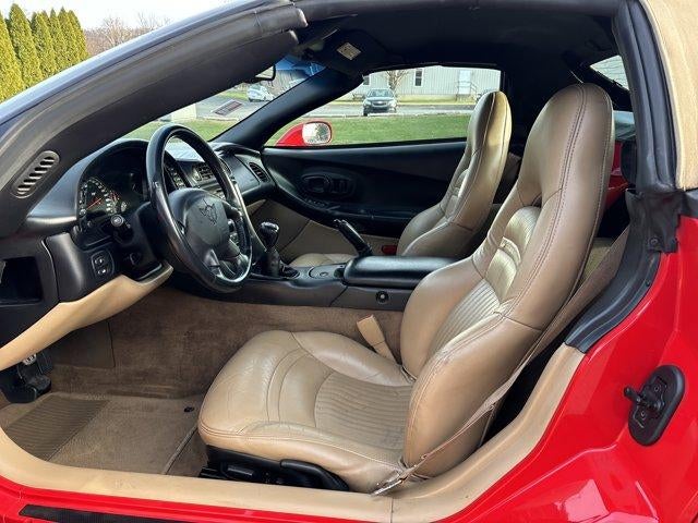 2003 Chevrolet Corvette Base