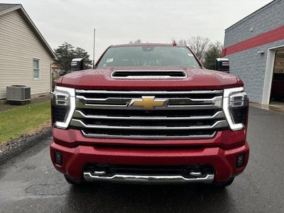 2024 Chevrolet Silverado 2500 HD Crew Cab Standard Box 4-Wheel Drive High Country