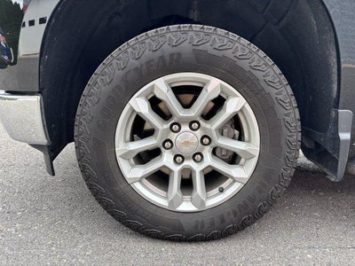2024 Chevrolet Silverado 1500 Crew Cab Short Box 4-Wheel Drive LT 2FL