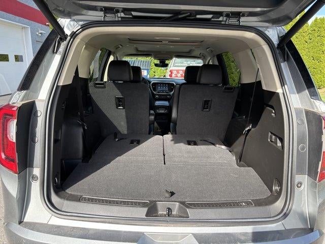 2023 GMC Acadia AWD Denali