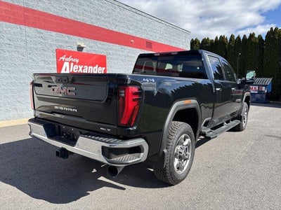 2026 GMC Sierra 2500 HD Crew Cab Standard Box 4-Wheel Drive SLT