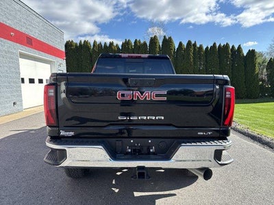 2026 GMC Sierra 2500 HD Crew Cab Standard Box 4-Wheel Drive SLT
