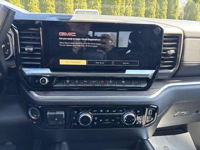 2026 GMC Sierra 2500 HD Crew Cab Standard Box 4-Wheel Drive SLT