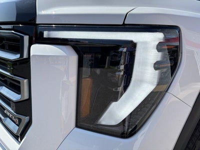 2025 GMC Sierra 3500HD Crew Cab Standard Box 4-Wheel Drive AT4