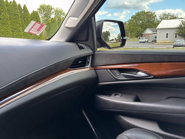 2019 Cadillac Escalade ESV 4WD Luxury