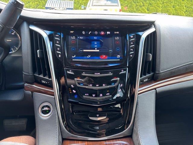 2019 Cadillac Escalade ESV 4WD Luxury