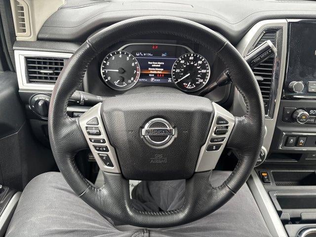 2021 Nissan Titan 4x4 Crew Cab SV