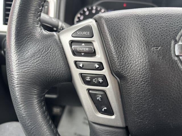 2021 Nissan Titan 4x4 Crew Cab SV