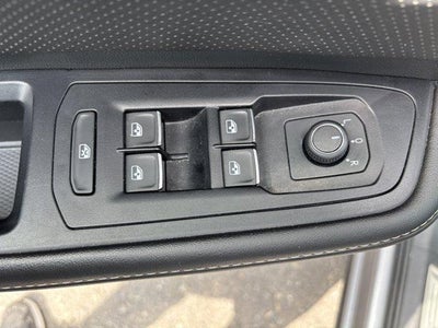 2025 Volkswagen Atlas 2.0T SE w/Technology 4MOTION
