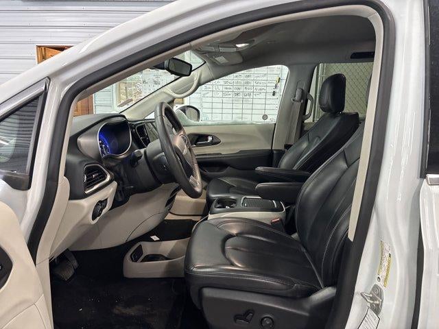 2023 Chrysler Pacifica Touring L FWD