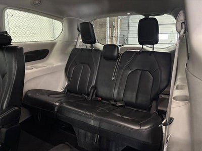 2023 Chrysler Pacifica Touring L FWD