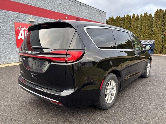 2024 Chrysler Pacifica Touring L FWD