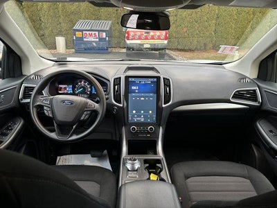 2022 Ford Edge SE AWD