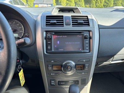 2013 Toyota Corolla 4dr Sdn Auto S (Natl)