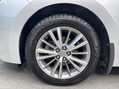 2015 Toyota Corolla 4dr Sdn CVT Auto LE Premium (Natl)