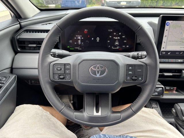 2026 Toyota RAV4 XLE Premium AWD (Natl)