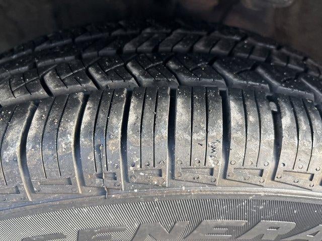 2017 Toyota RAV4 LE AWD (Natl)