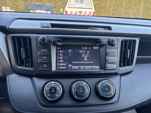 2017 Toyota RAV4 LE AWD (Natl)