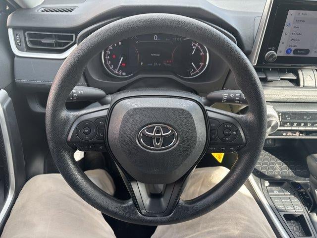 2025 Toyota RAV4 LE AWD (Natl)