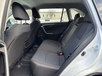 2023 Toyota RAV4 LE FWD (GS)