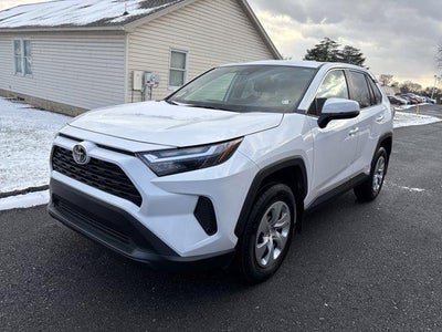 2023 Toyota RAV4 LE FWD (GS)