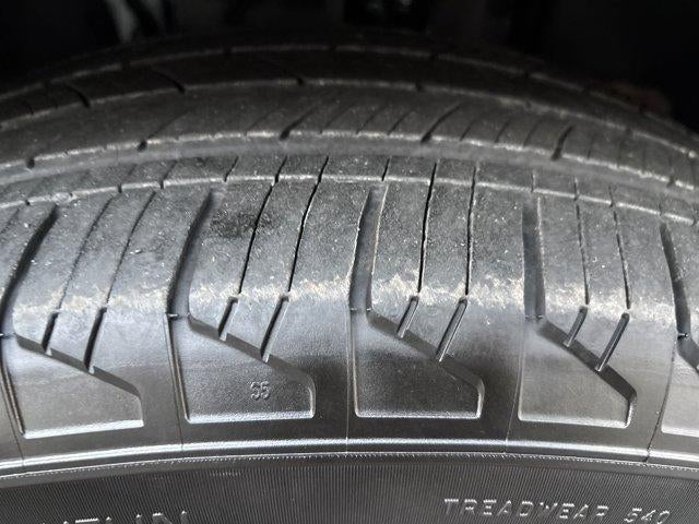 2024 Toyota RAV4 Limited AWD (GS)