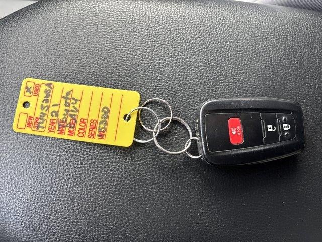 2021 Toyota RAV4 XLE AWD (Natl)