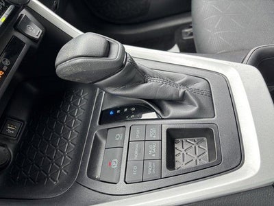 2025 Toyota RAV4 XLE AWD (Natl)