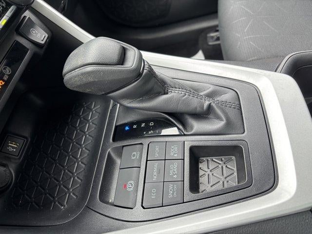 2025 Toyota RAV4 XLE AWD (Natl)