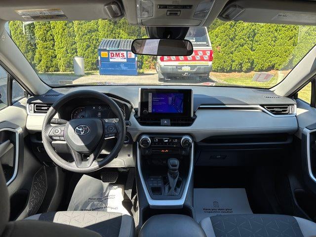 2025 Toyota RAV4 XLE AWD (Natl)
