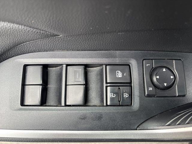 2021 Toyota RAV4 XLE AWD (Natl)