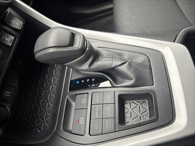 2025 Toyota RAV4 XLE AWD (Natl)