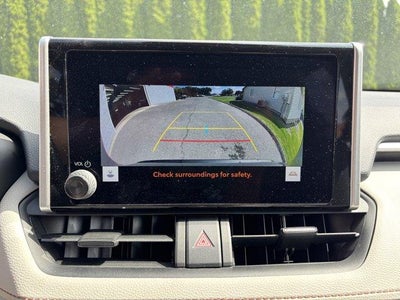 2025 Toyota RAV4 Hybrid XLE AWD (Natl)