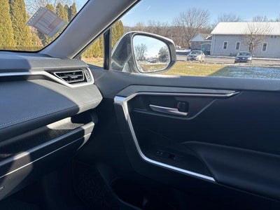 2023 Toyota RAV4 Hybrid XLE AWD (Natl)