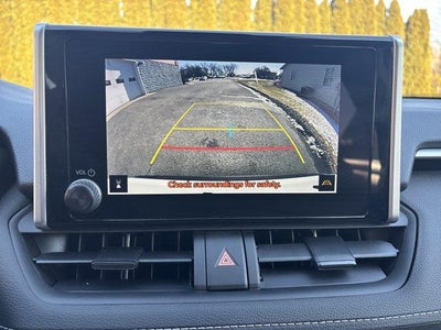 2023 Toyota RAV4 Hybrid XLE AWD (Natl)