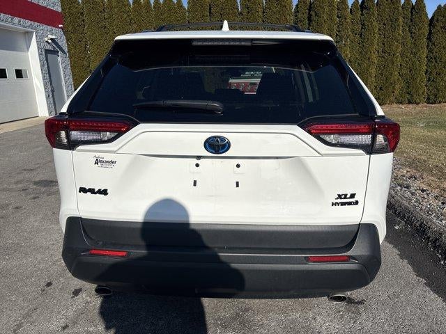 2023 Toyota RAV4 Hybrid XLE AWD (Natl)