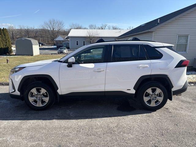 2023 Toyota RAV4 Hybrid XLE AWD (Natl)